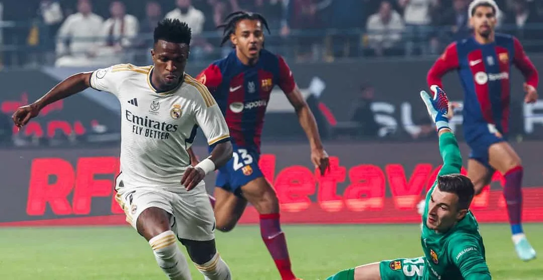 ريال مدريد يكتسح برشلونة برباعية ويتوج بطلاً لكأس السوبر الإسباني 1 yallalive